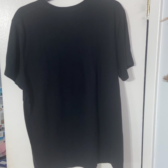 Mens Large Graphic Tee - Picture 4 of 4